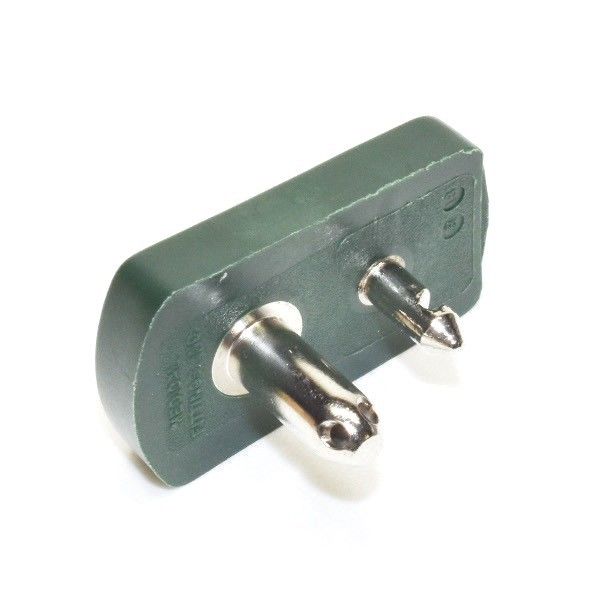 Precision Medical 3102 Oxygen Chemetron Quick Connect by 1/8 Inch NPT Female