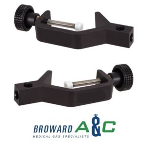 1" Pole Clamp with Right Facing Knob